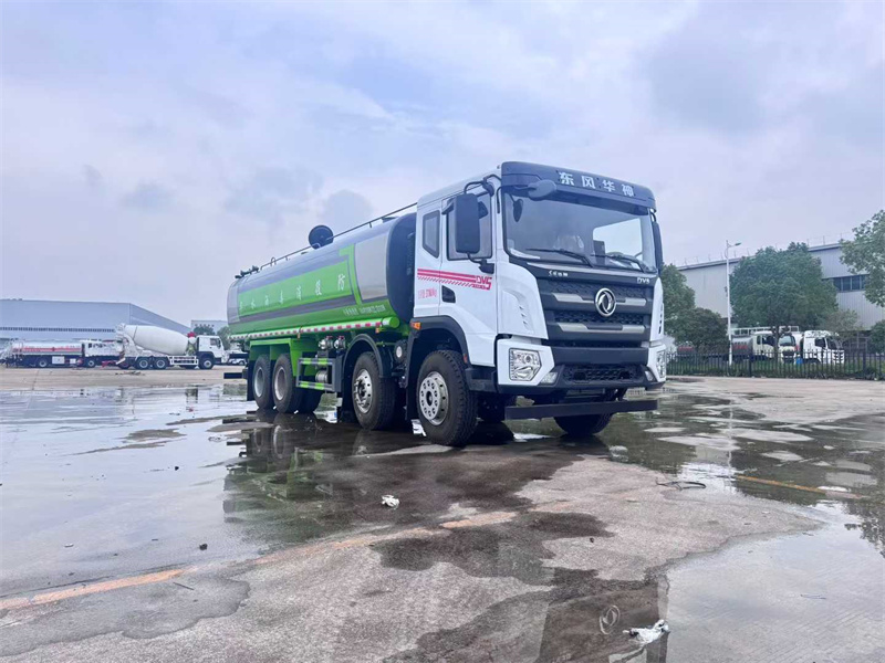 28噸東風(fēng)華神前四后八綠化噴灑車(chē)